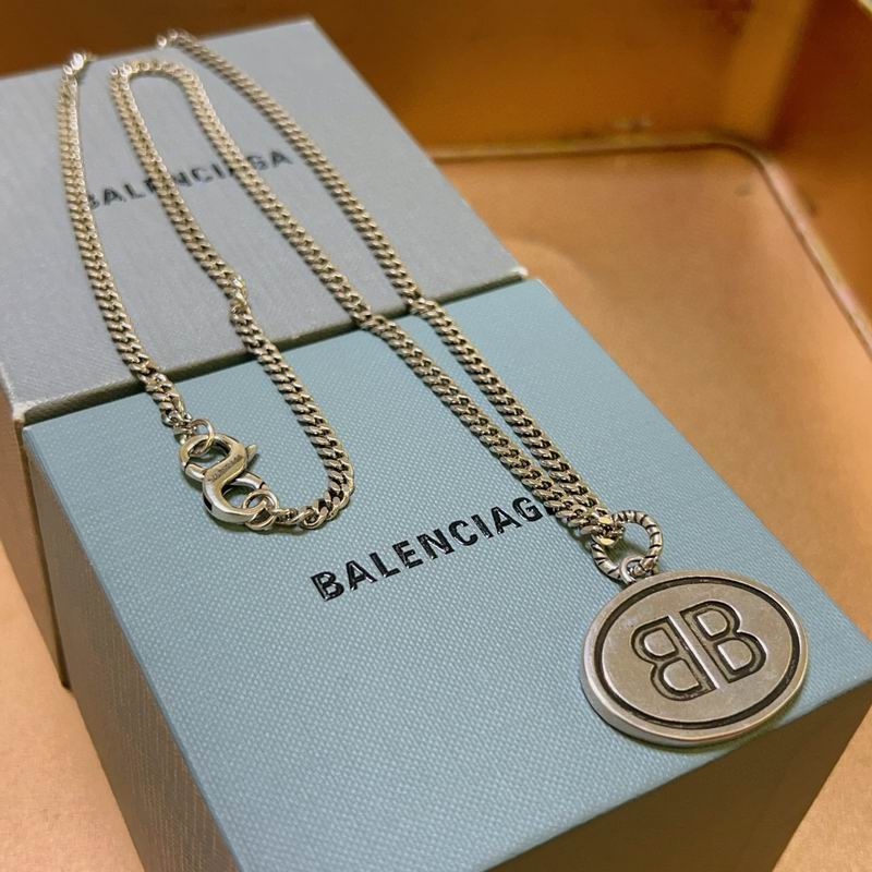 Balenciaga Necklace 09yxx40